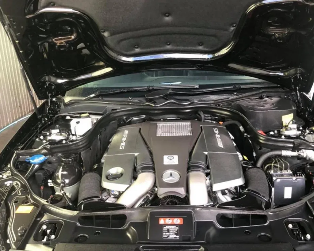 Mercedes engine bay cleaned and dressed